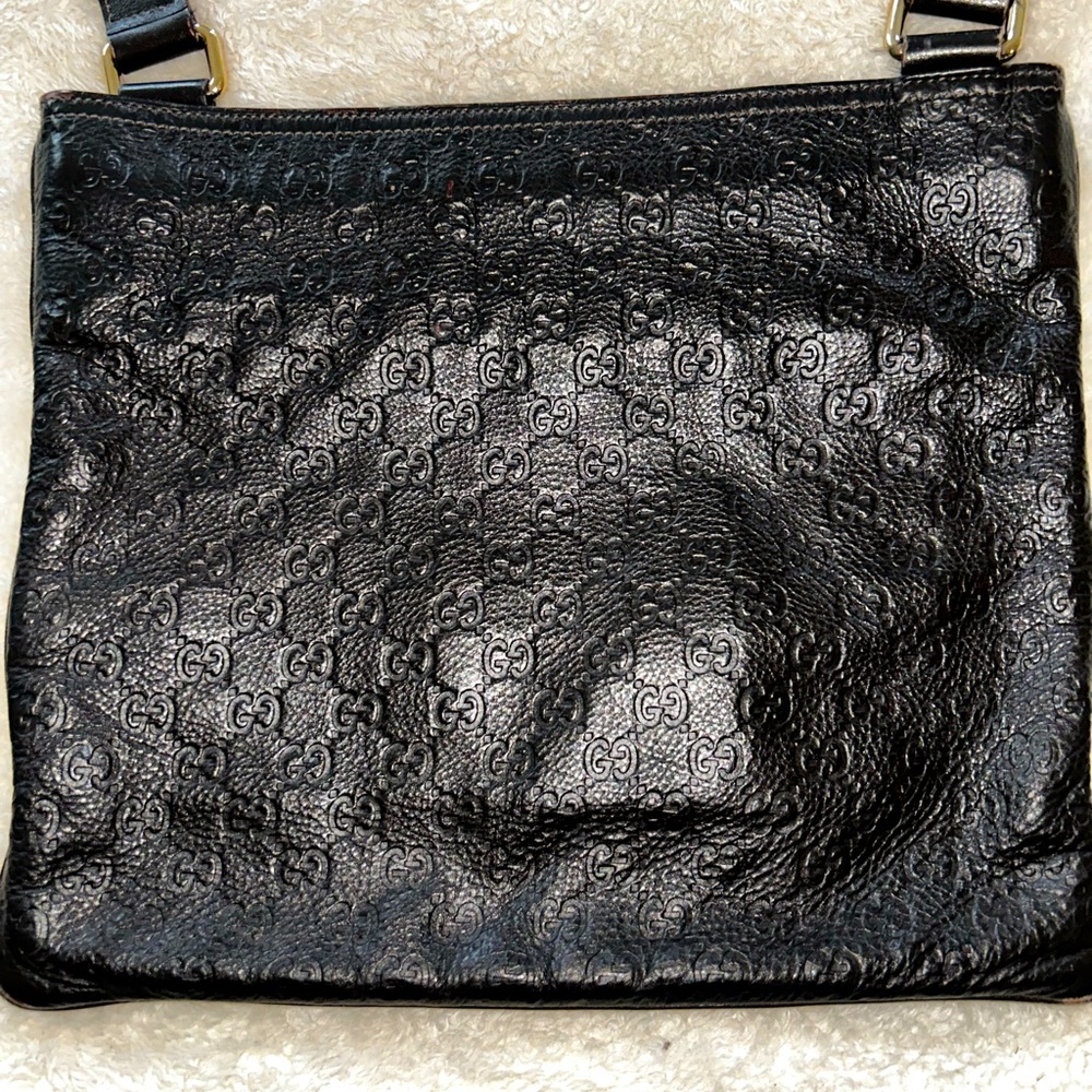 Have never used this absolutely beautiful bag